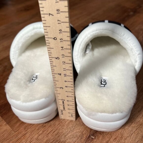 NWOB UGG Maxi Slide Logo Real Fur From: Lamb, Fur Origin Australia 🇦🇺‎ Sz 8 - Picture 8 of 15